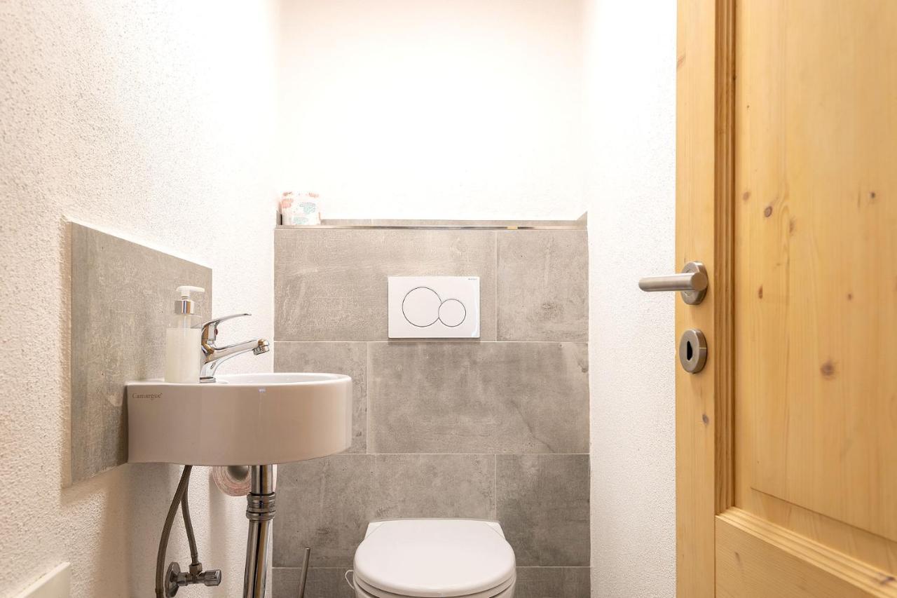 Alpen-Hostel - Apartment Talstation Mit Motorradvermietung Меммінген Екстер'єр фото